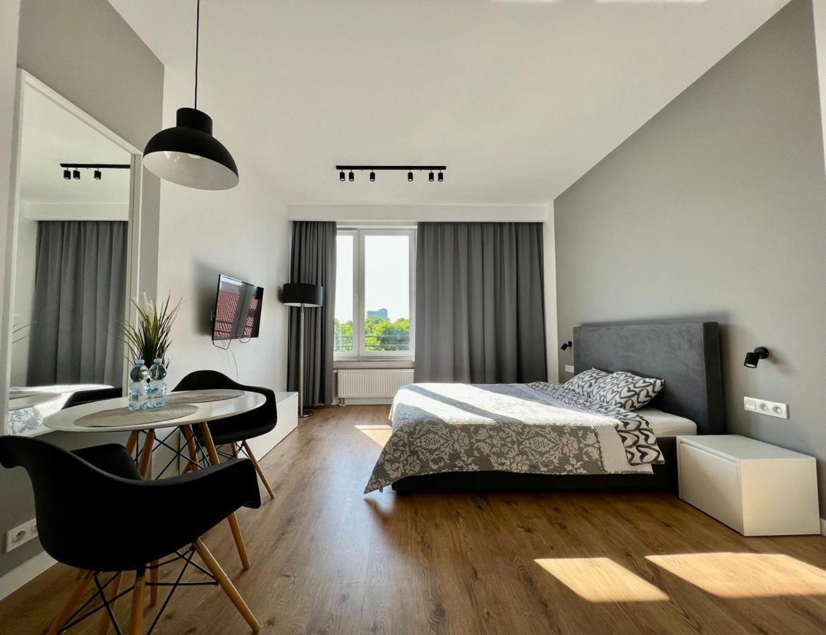 K22 Slawinska 503 Sun-City Apart Varsovie Extérieur photo